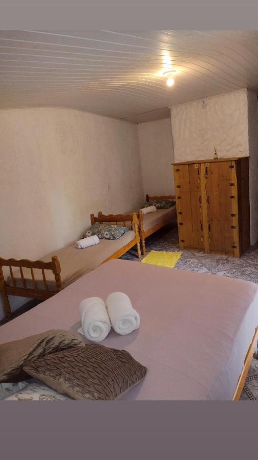Pousada E Hostel Girassol 因比图巴 外观 照片