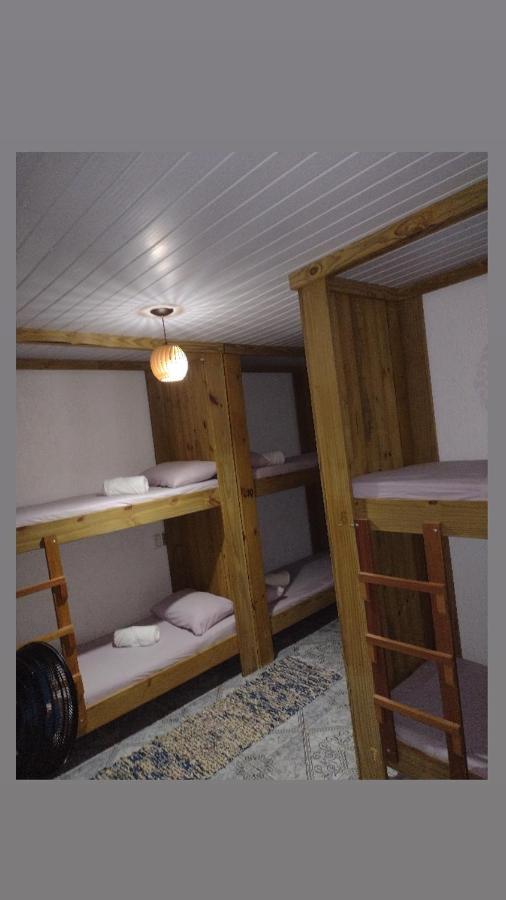 Pousada E Hostel Girassol 因比图巴 外观 照片