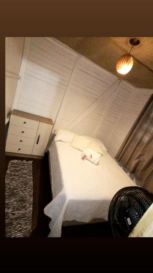 Pousada E Hostel Girassol 因比图巴 外观 照片